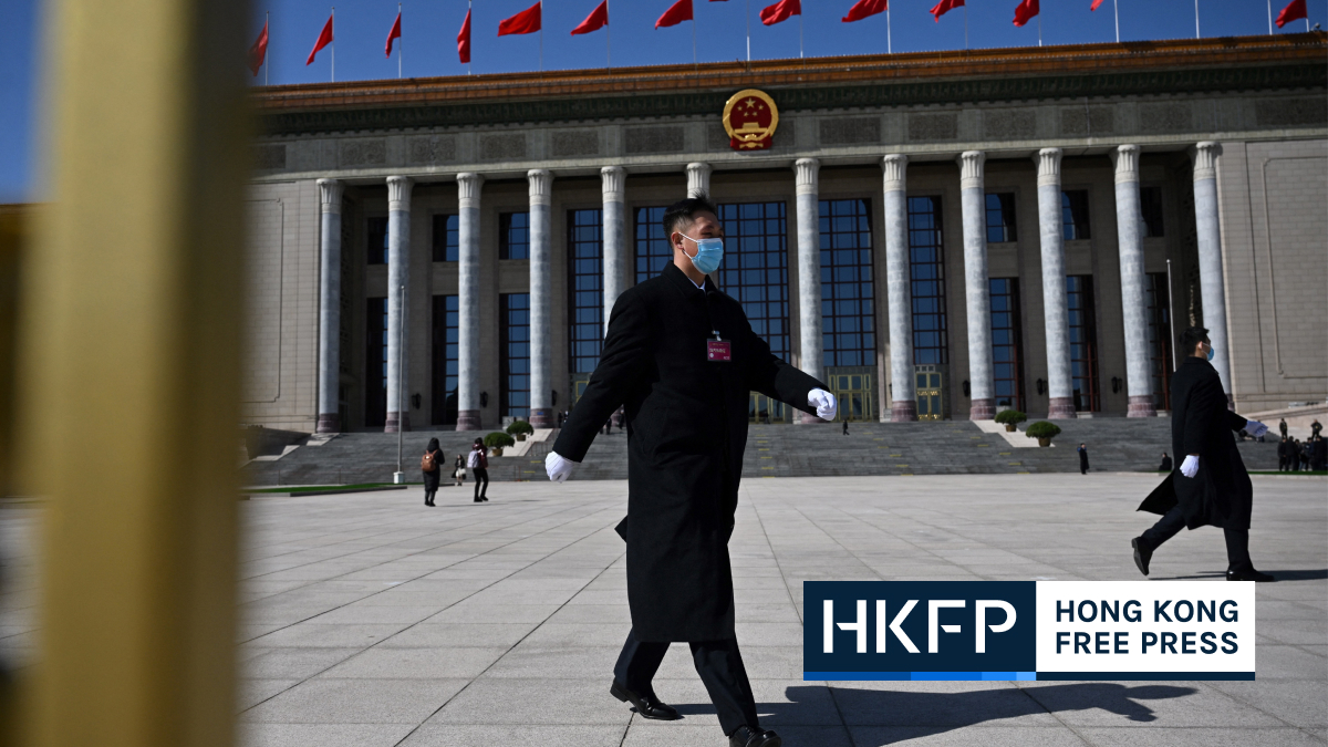 China tightens grip over internet during Two Sessions meetings