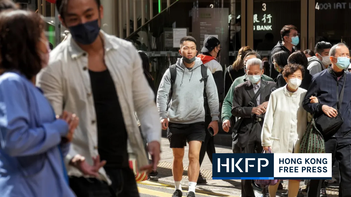 Peak period for Covid-19 begins in Hong Kong, pandemic expert urges public to get mRNA vaccines